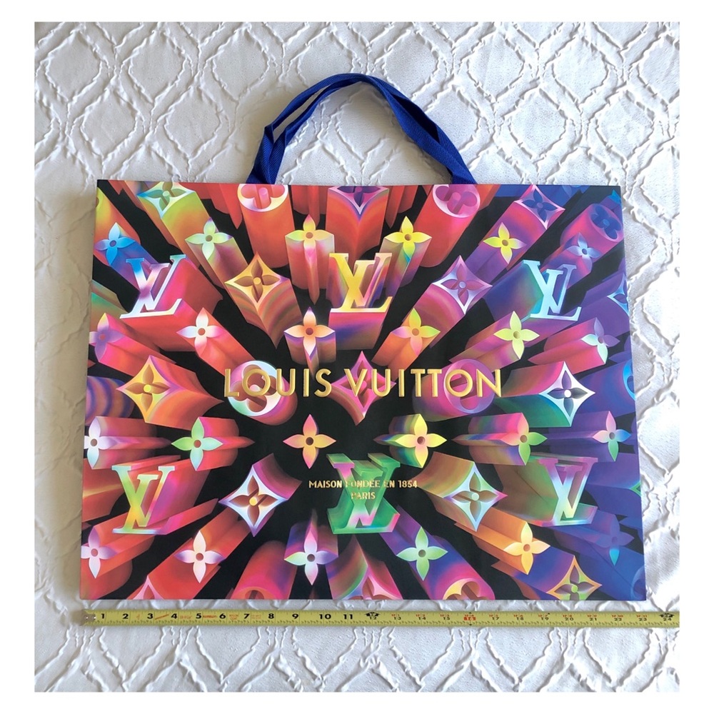 Louis Vuitton - X-Large 2019 Holiday Shopping Bag